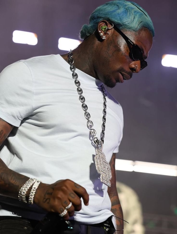 Asake explains why he is still not married and his views on love and timing